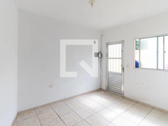 Casa / Sobrado para Locação em São Paulo/SP Jardim Marília 2 Quartos