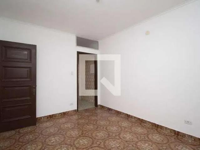 Casa / Sobrado para Locação em São Paulo/SP Jardim Marisa 4 Quartos