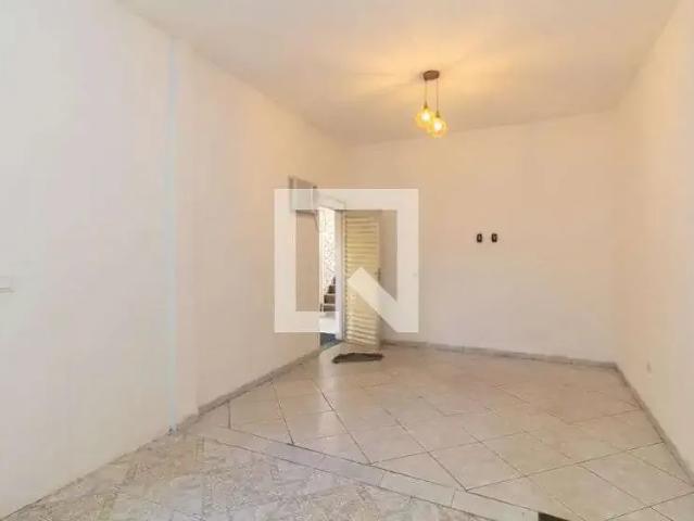 Casa / Sobrado para Locação em São Paulo/SP Jardim Nazareth 2 Quartos