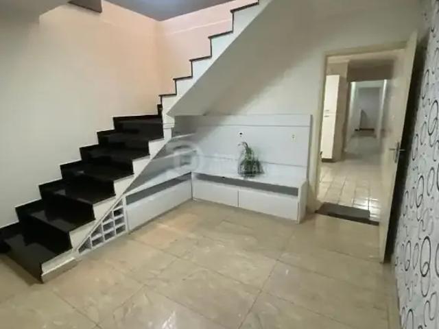 Casa / Sobrado para Locação em São Paulo/SP Jardim Nordeste 4 Quartos