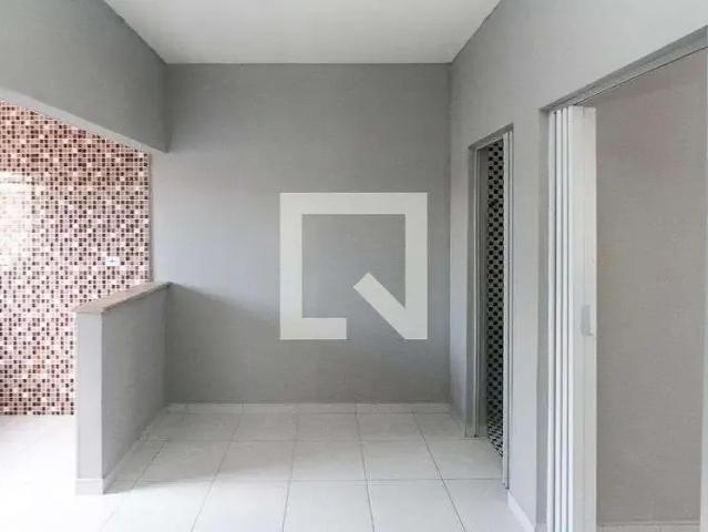 Casa / Sobrado para Locação em São Paulo/SP Jardim Nove de Julho 1 Quartos