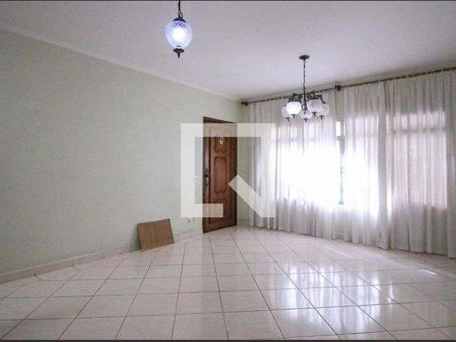 Casa / Sobrado para Locação em São Paulo/SP Jardim Avelino 4 Quartos