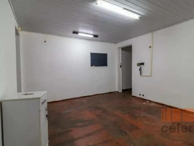 Casa / Sobrado para Locação em São Paulo/SP Jardim Avelino 6 Quartos