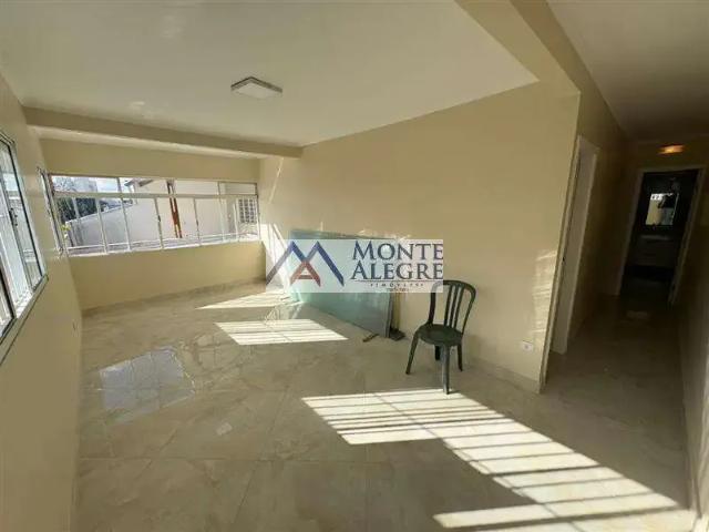 Casa / Sobrado para Locação em São Paulo/SP Jardim Alzira 3 Quartos
