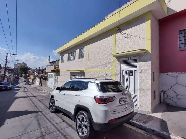 Casa / Sobrado para Locação em São Paulo/SP Jardim Alzira 3 Quartos
