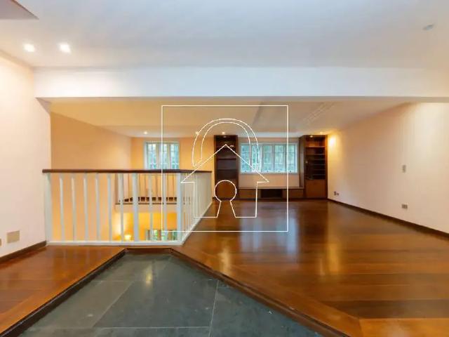 Casa / Sobrado para Locação em São Paulo/SP Jardim Ampliação 4 Quartos