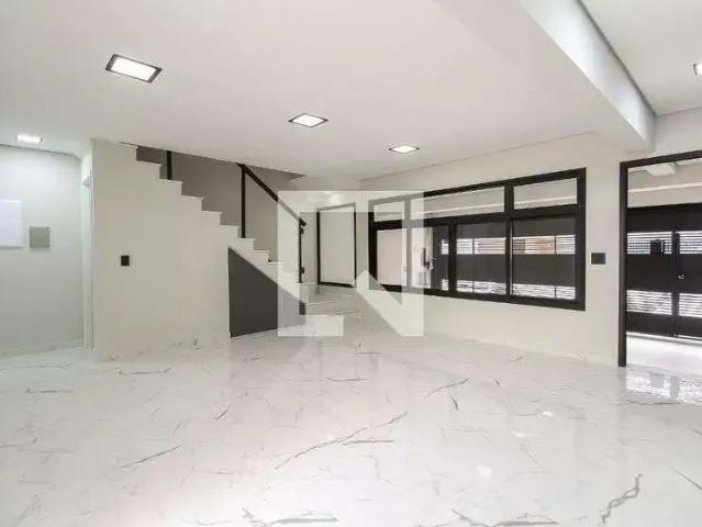Casa / Sobrado para Locação em São Paulo/SP Jardim Anália Franco 3 Quartos