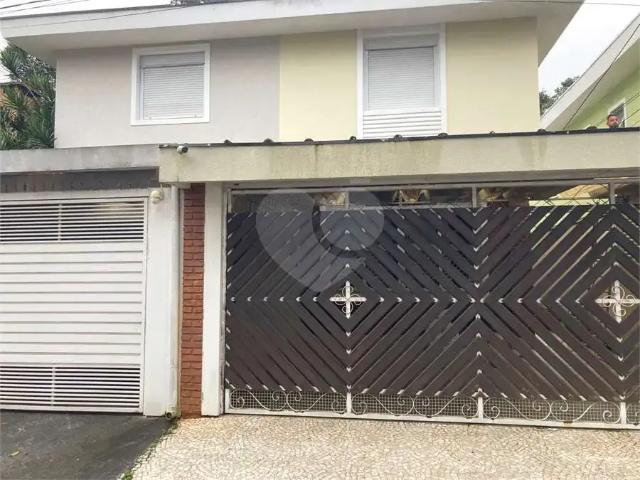 Casa / Sobrado para Locação em São Paulo/SP Jardim Bélgica 3 Quartos