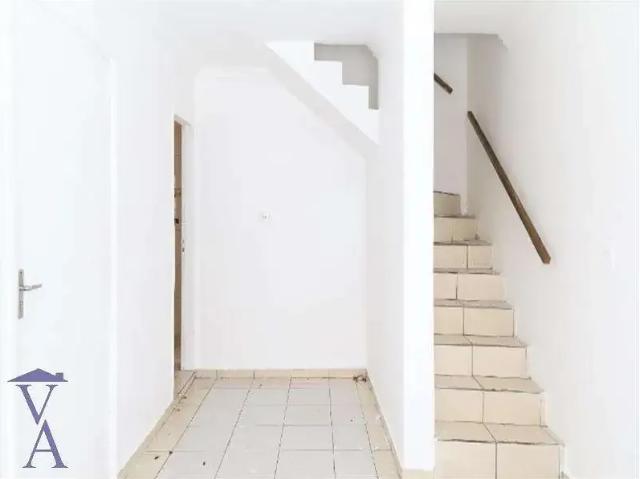 Casa / Sobrado para Locação em São Paulo/SP Jardim Carlu 2 Quartos