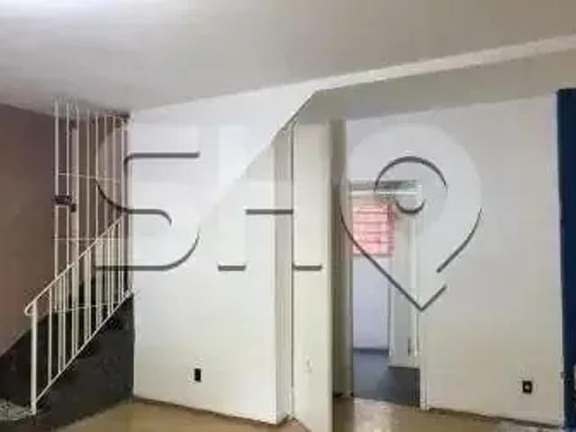 Casa / Sobrado para Locação em São Paulo/SP Jardim Carlu 3 Quartos