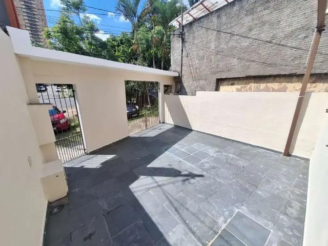 Casa / Sobrado para Locação em São Paulo/SP Jardim Centenário 2 Quartos