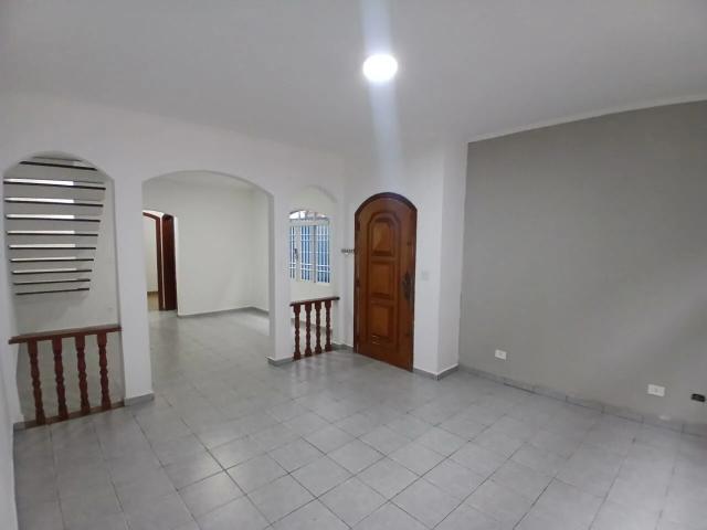 Casa / Sobrado para Locação em São Paulo/SP Jardim das Vertentes 3 Quartos