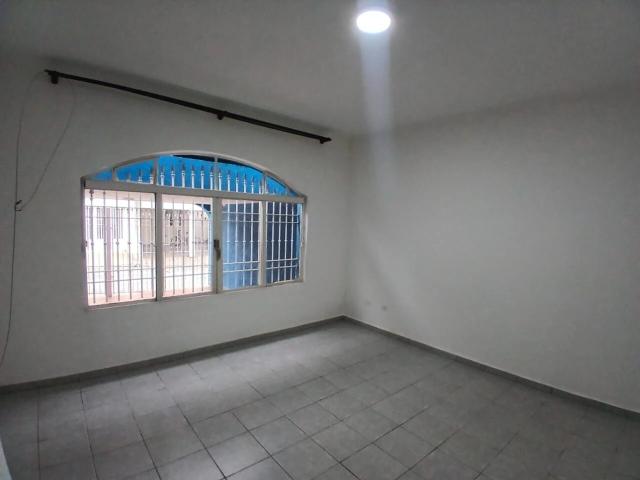 Casa / Sobrado para Locação em São Paulo/SP Jardim das Vertentes 3 Quartos