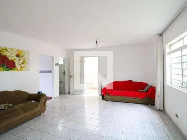 Casa / Sobrado para Locação em São Paulo/SP Jardim das Flores 3 Quartos