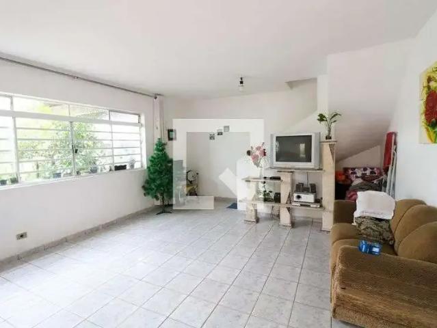 Casa / Sobrado para Locação em São Paulo/SP Jardim das Flores 3 Quartos