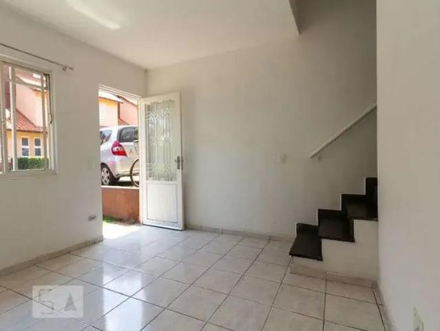 Casa / Sobrado para Locação em São Paulo/SP Jardim do Lago 3 Quartos