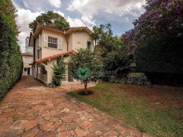 Casa / Sobrado para Locação em São Paulo/SP Jardim Europa 3 Quartos