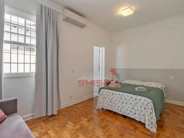Casa / Sobrado para Locação em São Paulo/SP Jardim Europa 3 Quartos