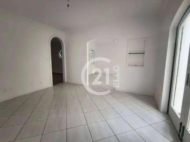 Casa / Sobrado para Locação em São Paulo/SP Jardim Europa 3 Quartos