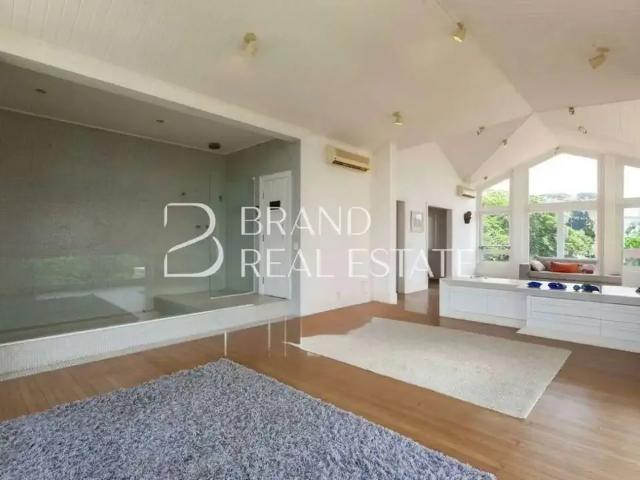 Casa / Sobrado para Locação em São Paulo/SP Jardim Everest 5 Quartos