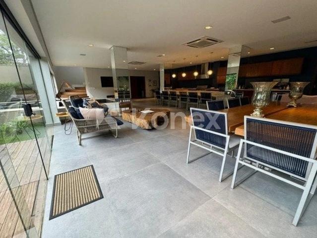Casa / Sobrado para Locação em São Paulo/SP Jardim Everest 5 Quartos