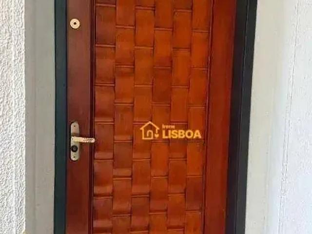 Casa / Sobrado para Locação em São Paulo/SP Jardim Egle 3 Quartos