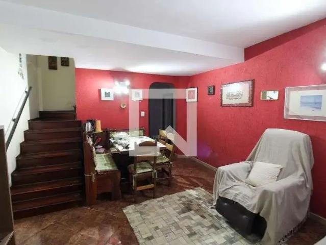 Casa / Sobrado para Locação em São Paulo/SP Jardim Ester Yolanda 3 Quartos