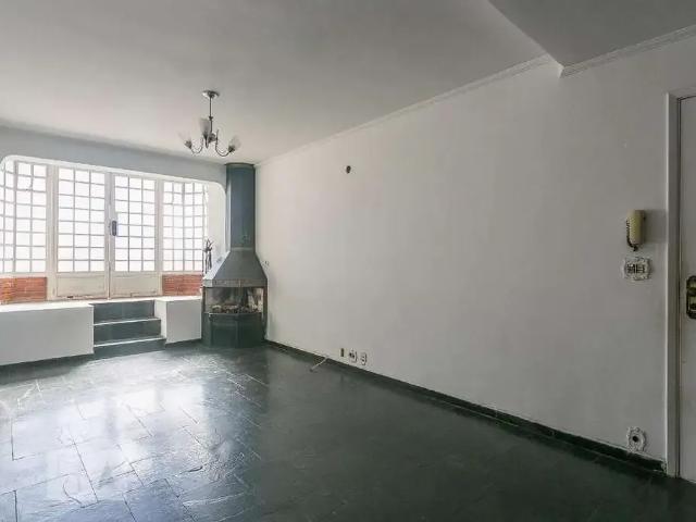 Casa / Sobrado para Locação em São Paulo/SP Jardim Ester Yolanda 5 Quartos