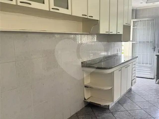 Casa / Sobrado para Locação em São Paulo/SP Jardim Franca 5 Quartos