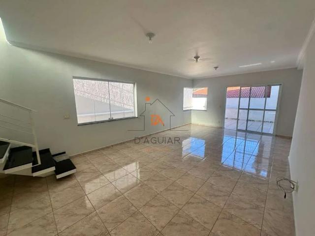 Casa / Sobrado para Locação em São Paulo/SP Jardim Guapira 4 Quartos