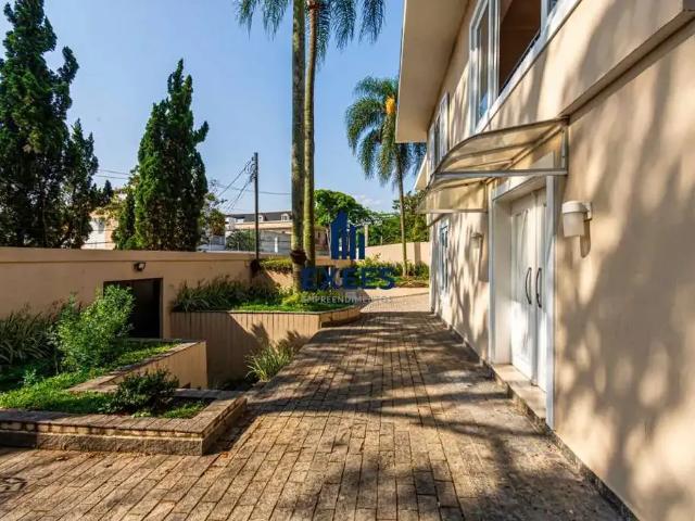 Casa / Sobrado para Locação em São Paulo/SP Jardim Guedala 3 Quartos