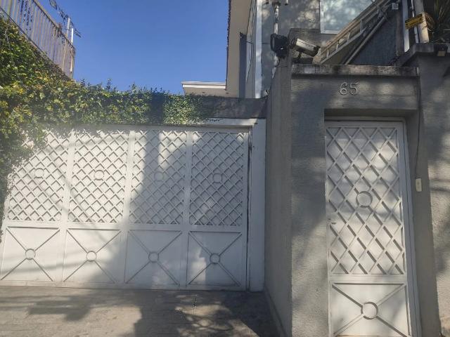 Casa / Sobrado para Locação em São Paulo/SP Jardim Guedala 3 Quartos