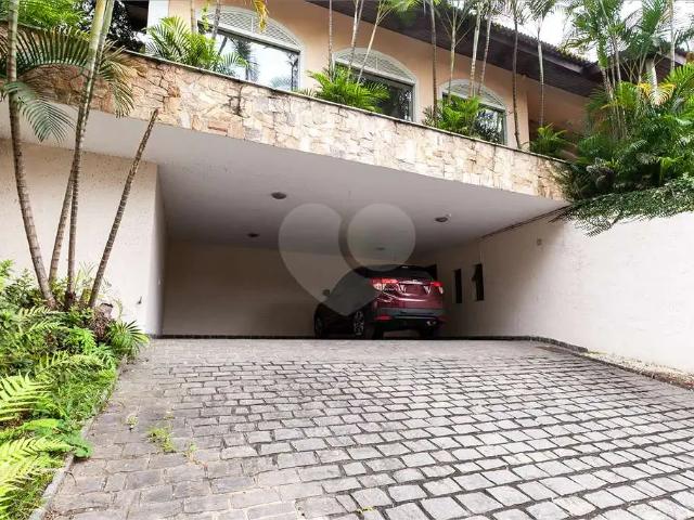 Casa / Sobrado para Locação em São Paulo/SP Jardim Guedala 3 Quartos