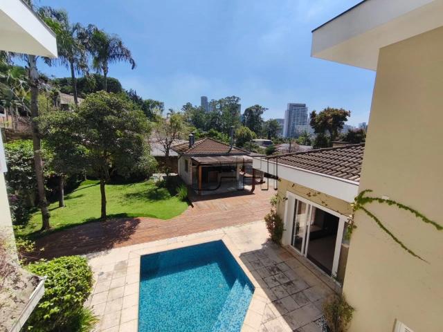 Casa / Sobrado para Locação em São Paulo/SP Jardim Guedala 4 Quartos