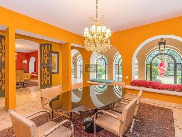 Casa / Sobrado para Locação em São Paulo/SP Jardim Guedala 4 Quartos