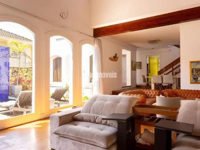 Casa / Sobrado para Locação em São Paulo/SP Jardim Guedala 4 Quartos