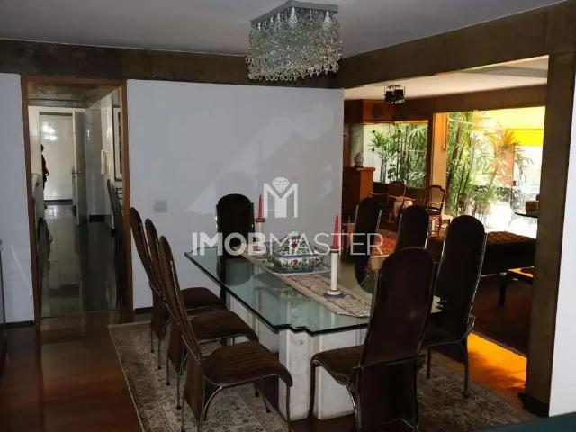 Casa / Sobrado para Locação em São Paulo/SP Jardim Guedala 4 Quartos