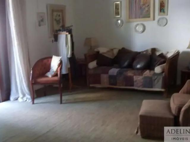 Casa / Sobrado para Locação em São Paulo/SP Jardim Guedala 5 Quartos