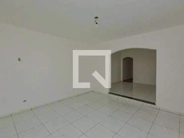 Casa / Sobrado para Locação em São Paulo/SP Jardim Ipanema 4 Quartos