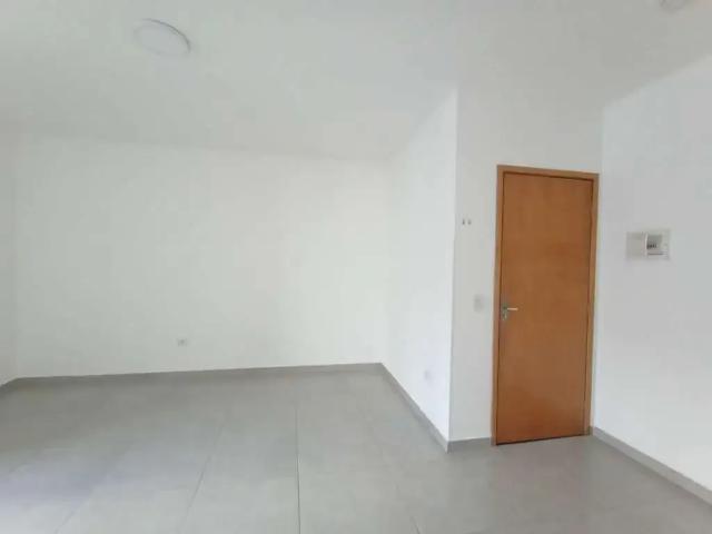 Casa / Sobrado para Locação em São Paulo/SP Jardim Japão 2 Quartos