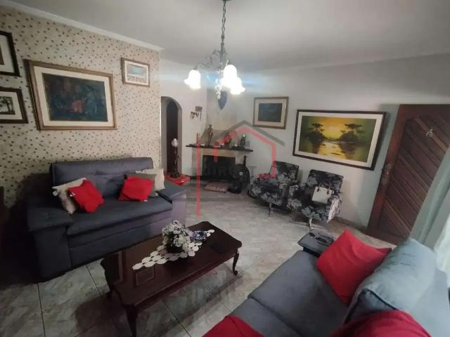 Casa / Sobrado para Locação em São Paulo/SP Jardim Lar São Paulo 3 Quartos