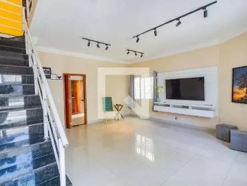 Casa / Sobrado para Locação em São Paulo/SP Jardim Palmares 3 Quartos