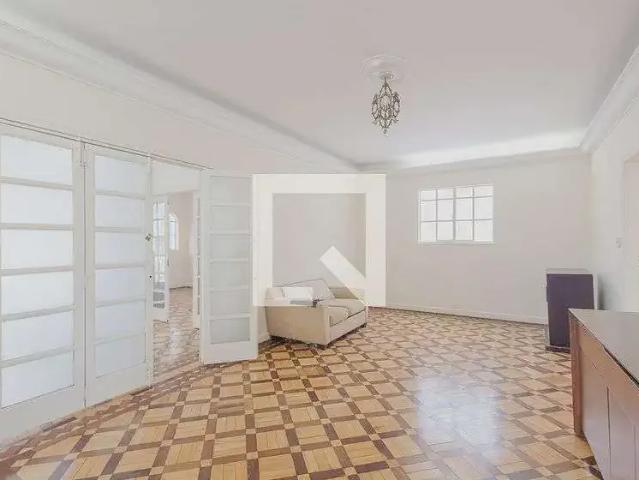 Casa / Sobrado para Locação em São Paulo/SP Jardim Paulista 5 Quartos