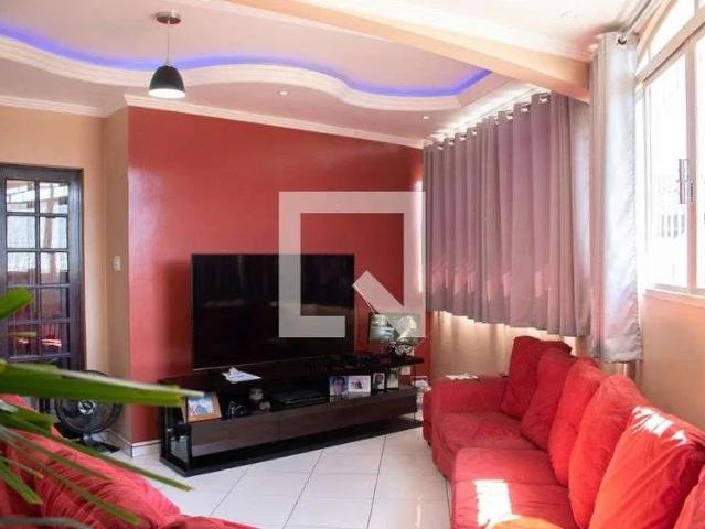 Casa / Sobrado para Locação em São Paulo/SP Jardim Pirituba 4 Quartos