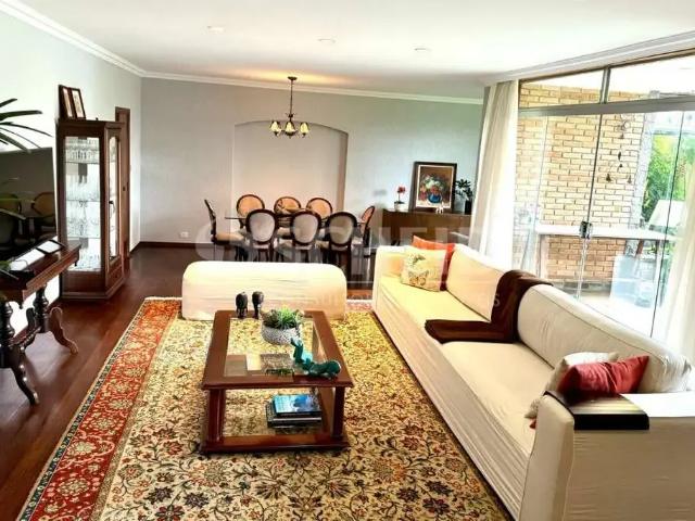 Casa / Sobrado para Locação em São Paulo/SP Jardim Prudência 5 Quartos