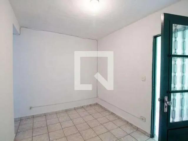 Casa / Sobrado para Locação em São Paulo/SP Jardim Raposo Tavares 2 Quartos