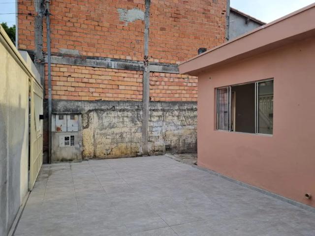 Casa / Sobrado para Locação em São Paulo/SP Jardim São Francisco 2 Quartos