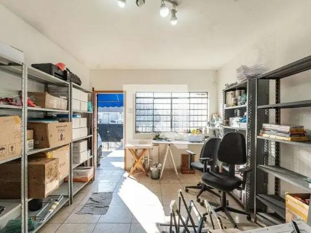 Casa / Sobrado para Locação em São Paulo/SP Jardim Santa Emília 3 Quartos