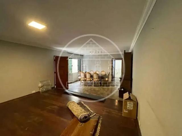 Casa / Sobrado para Locação em São Paulo/SP Jardim Santa Helena 3 Quartos