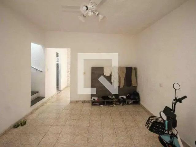 Casa / Sobrado para Locação em São Paulo/SP Jardim Santa Terezinha 3 Quartos